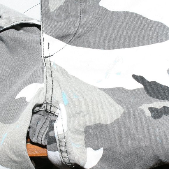 Mens Gray Camo Pants-Excellent Condition but with some "Character." - Picture 3 of 9